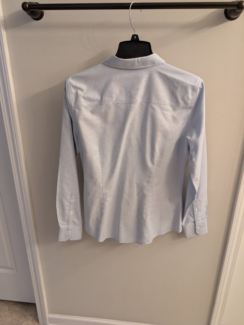Stretch Non-Iron Oxford Button-Down Womens Size 8 - Picture 4 of 10